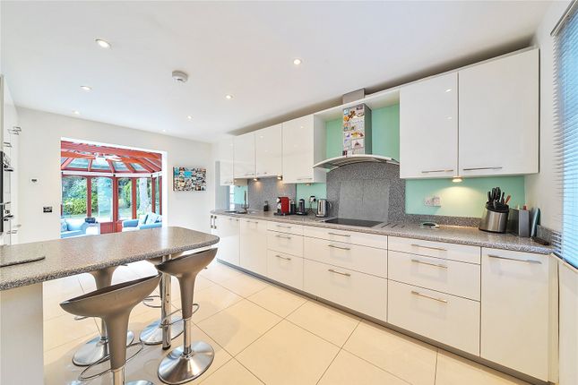 66, Copse Wood Way, Northwood photo 4