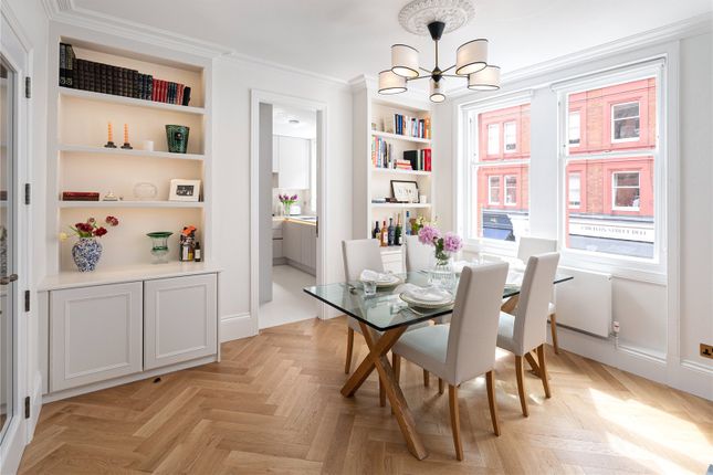 Flat for sale in Wendover Court, Chiltern Street, Marylebone, London
