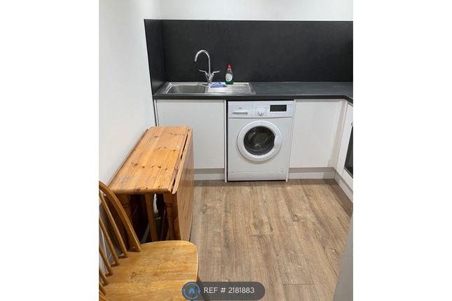 Thumbnail Flat to rent in Dumbarton Road, Glasgow