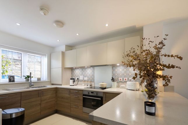 9, Jennings Road, Saffron Walden photo 3
