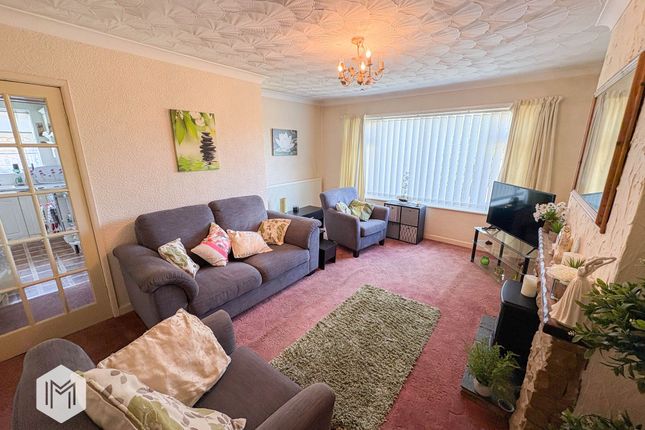 3 Meadway, Warrington photo 3