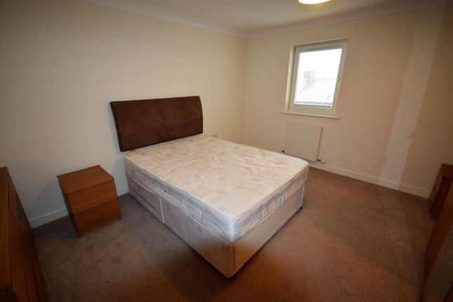 Flat to rent in Milbourne Court, Milbourne Street, Carlisle