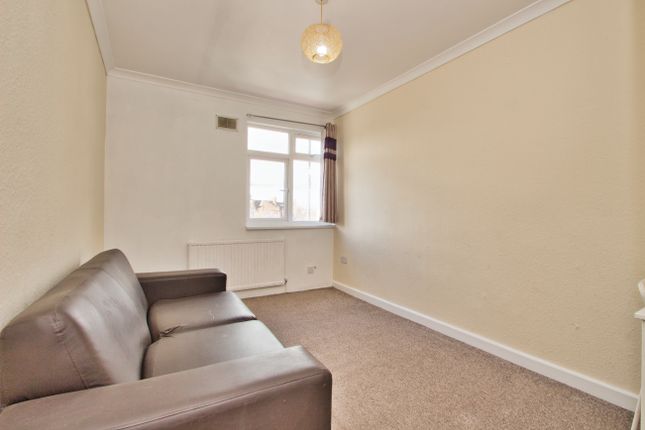 Thumbnail Flat to rent in Imperial Drive, Rayners Lane, Harrow