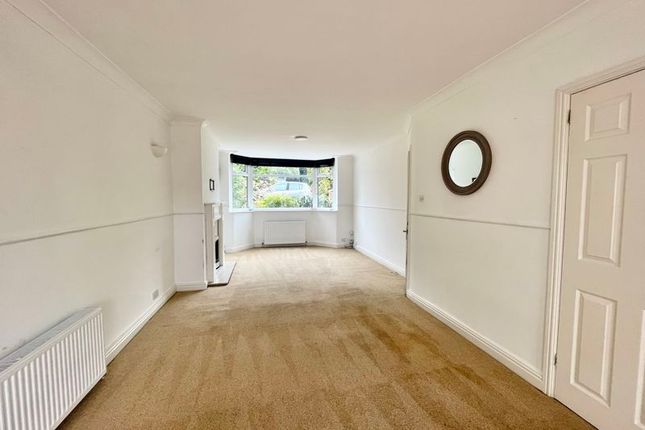 33, Crosslands Road, Manchester photo 2