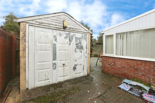 19, Browning Avenue, Hampshire photo 2