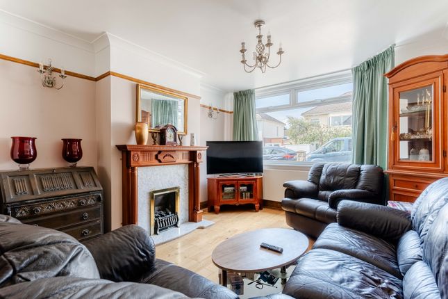 69 Burley Crest, Bristol photo 4