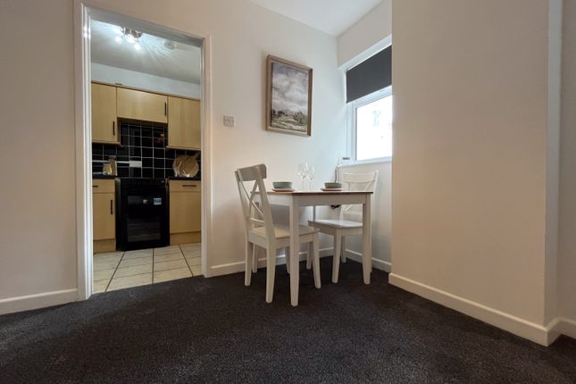 Flat G, 141, Richmond Road, Cardiff photo 5