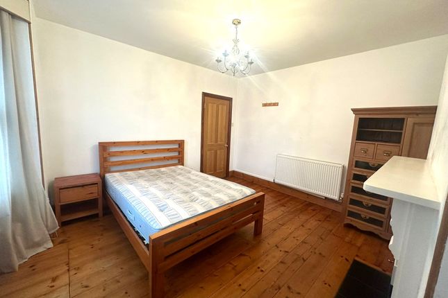 Room to rent in Crofton Park, Yeovil