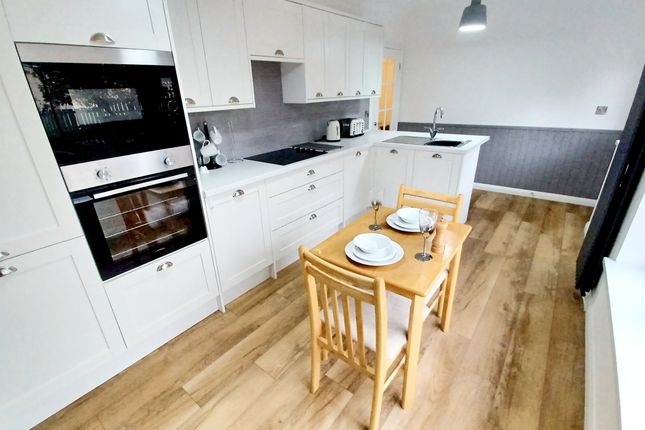 2, Firwood Grove, Crook photo 4