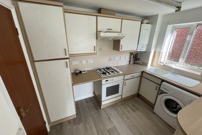Flat 40, Stow Court Gloucester Road, Cheltenham photo 4