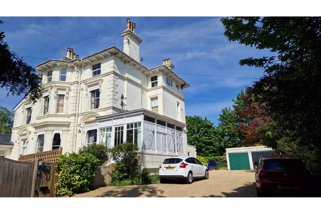 Thumbnail Flat for sale in Hurstwood Lane, Tunbridge Wells