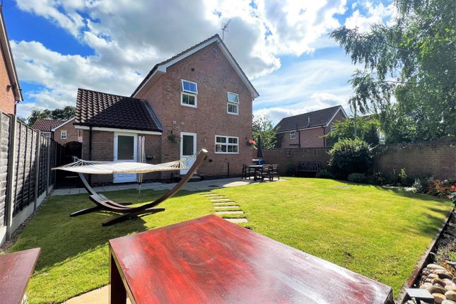 Detached house for sale in Fair View Close, Gilberdyke, Brough