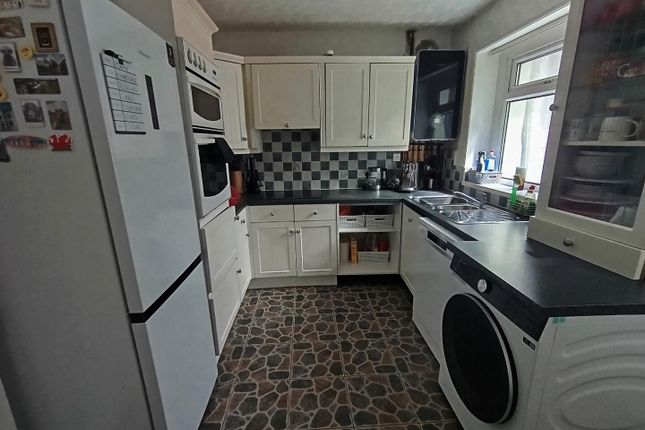 83, Vardre Road, Swansea photo 3