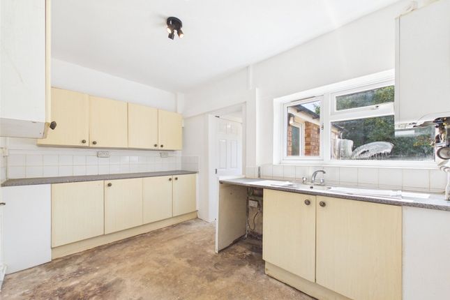 6, Adelaide Street, Gloucestershire photo 4