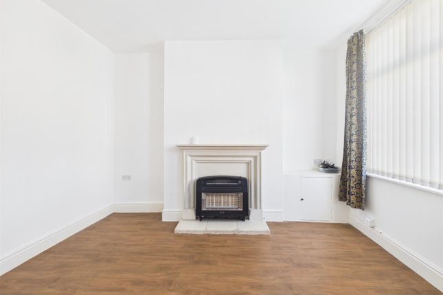 27, Lancaster Avenue, Wallasey photo 2