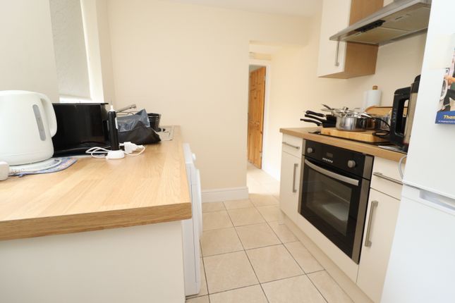158, St. Catherines Grove, Lincoln photo 3