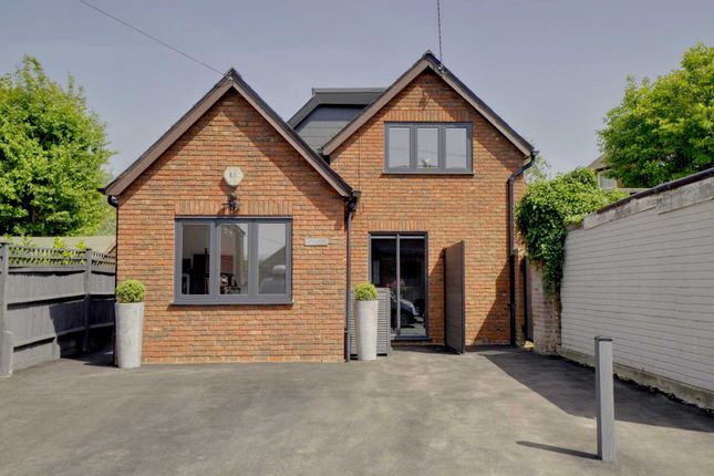 Thumbnail Detached house for sale in Station Road, Cookham, Maidenhead