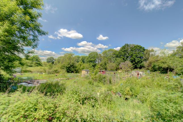 Thumbnail Terraced house for sale in Medway Drive, Forest Row