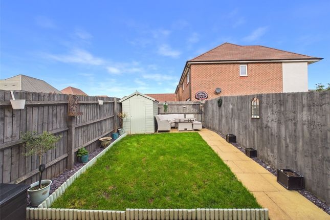 17, Woodland Way, Worcestershire photo 3