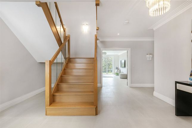 74, Waggon Road, Hadley Wood photo 2