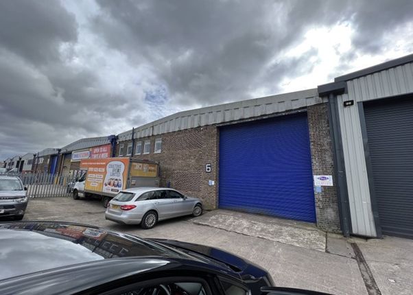 Thumbnail Light industrial to let in Wardley Industrial Estate, Priestley Road, Manchester