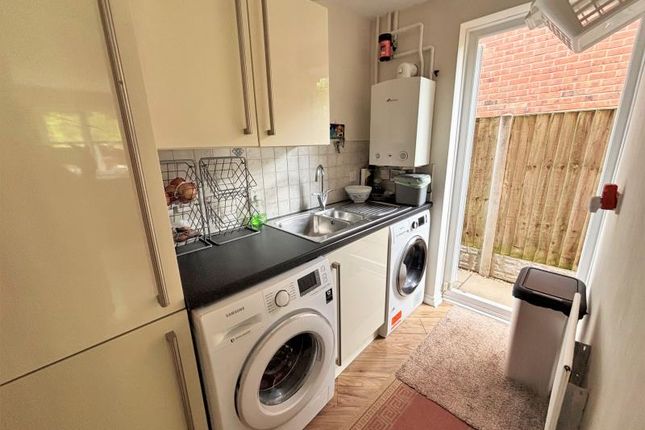 7, Checkley Lane, Telford photo 4