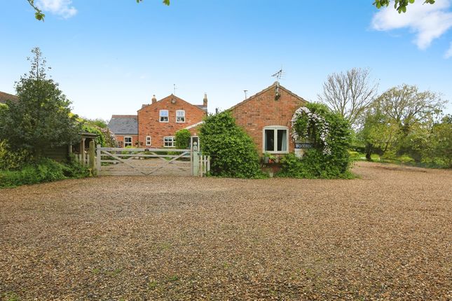 Thumbnail Detached house for sale in Broadgate, Weston Hills, Spalding