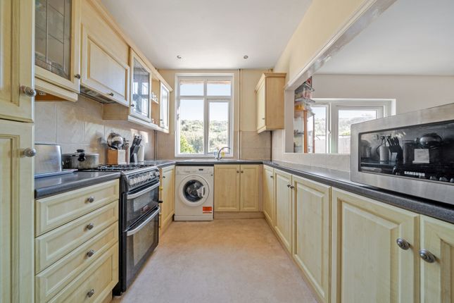 453, Folkestone Road, Dover photo 4