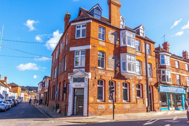 Flat for sale in Reading Road, Henley-On-Thames, Oxfordshire