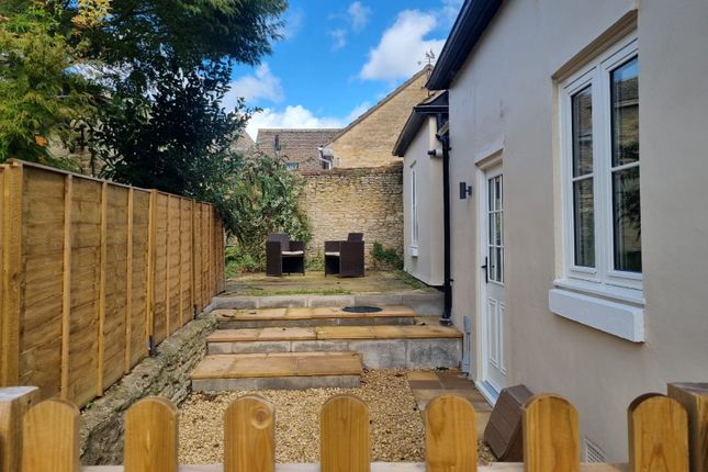 Thumbnail End terrace house for sale in High Street, Lechlade, Gloucestershire