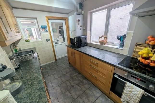 110, Avenue Road, Nuneaton photo 4