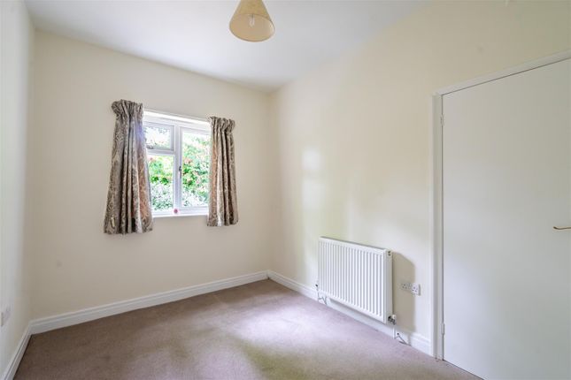 Thumbnail Bungalow to rent in Blakeney Place, York