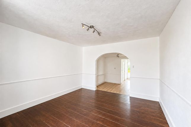 6, Vernon Road, Sutton photo 2