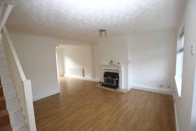 50, Rayfield Close, Dunmow photo 2