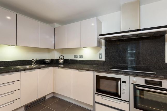 12F, Hyde Park Street, London photo 2