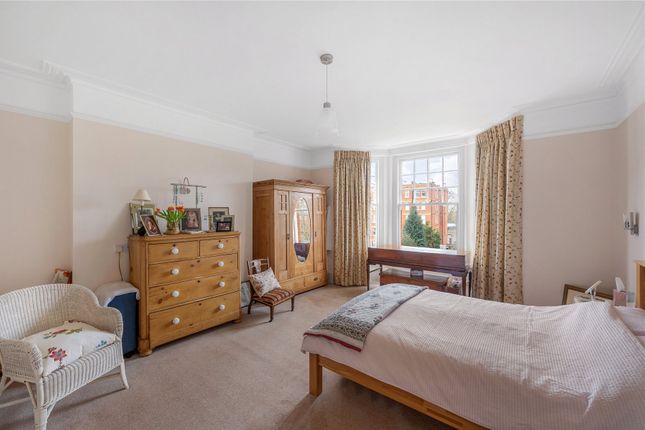 Flat 142,, Kenilworth Court, Putney photo 3