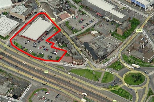 Retail premises to let in Former Lidl Store, The Strand, Longton
