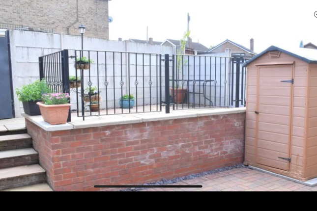 33, Tulip Road, Nottingham photo 3