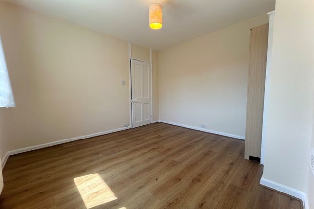 31, Blanchland Road, MORDEN photo 5