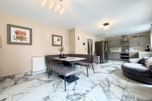 7, Pennydarren Way, Ingleby Barwick photo 3