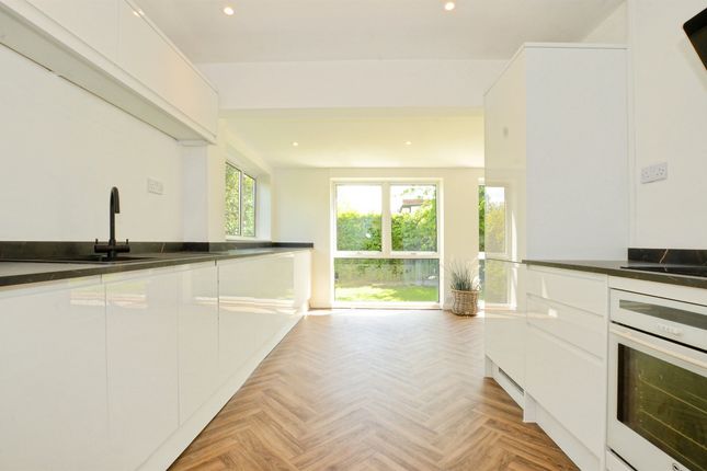 3, The Warren, Chesham photo 4