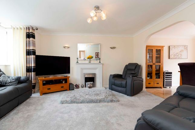 1 Beechcroft, Treharris photo 4
