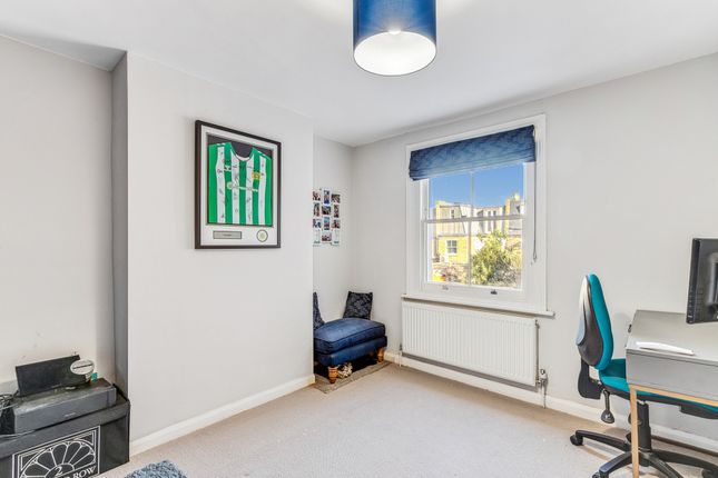 Terraced house for sale in Alma Road, Wandsworth