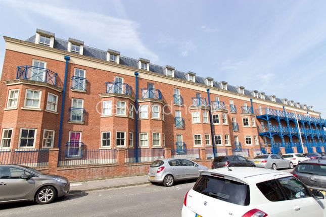 Thumbnail Flat to rent in The Royal Seabathing, Canterbury Road, Margate, Kent