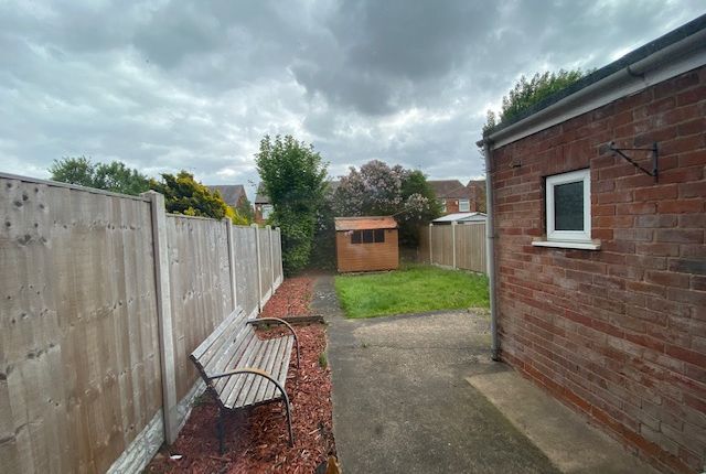 Semi-detached house to rent in Wivelsfield Road, Balby, Doncaster