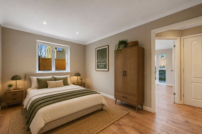8, Shalbourne Square, London photo 4