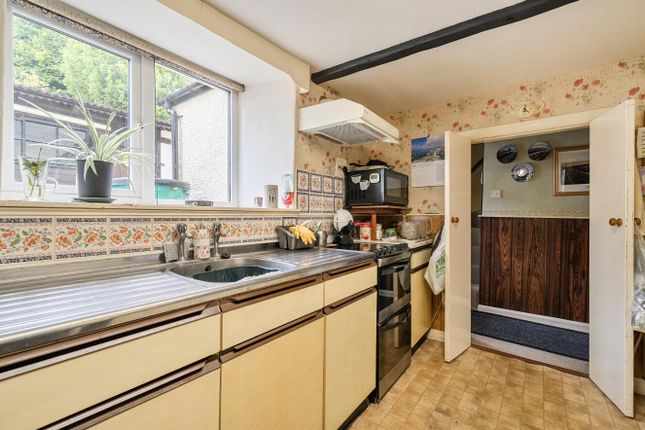 12, Hen Street, Exeter photo 4