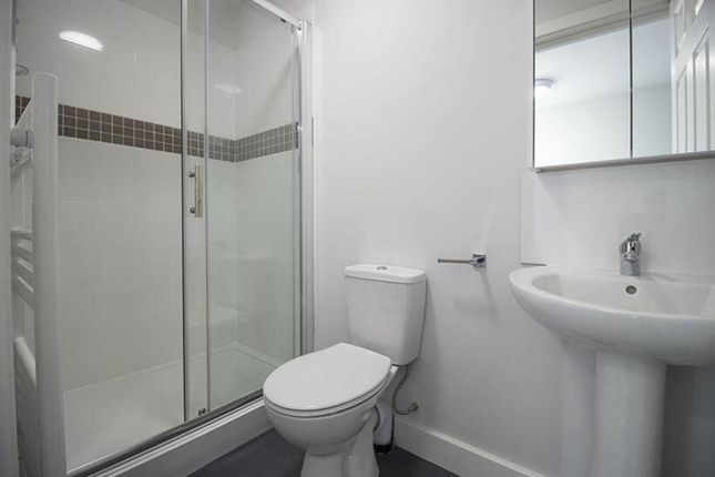 A Modern And Well-Maintained Bathroom Featuring A ...