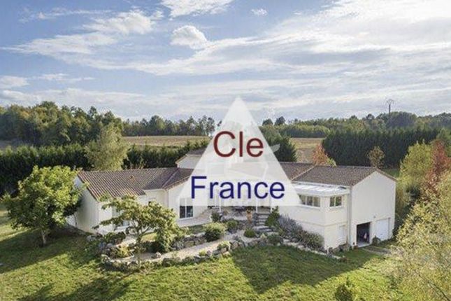Thumbnail Detached house for sale in Montemboeuf, Poitou-Charentes, 16310, France