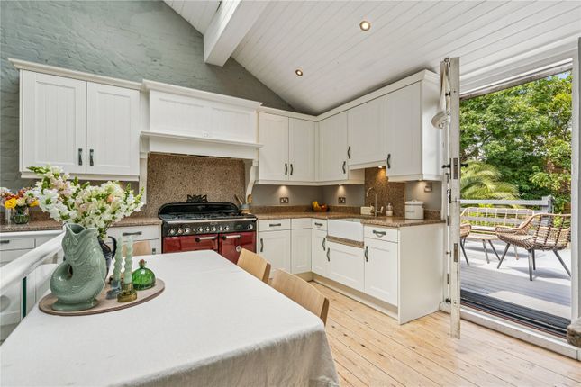 14, Barchard Street, London photo 4